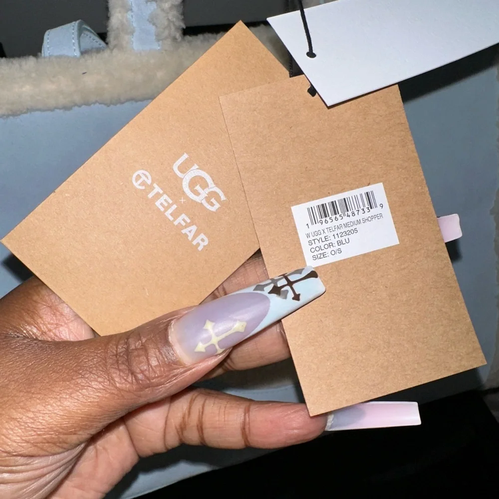 UGG x TELFAR Medium Shopper - Blue - Picture 5 of 7